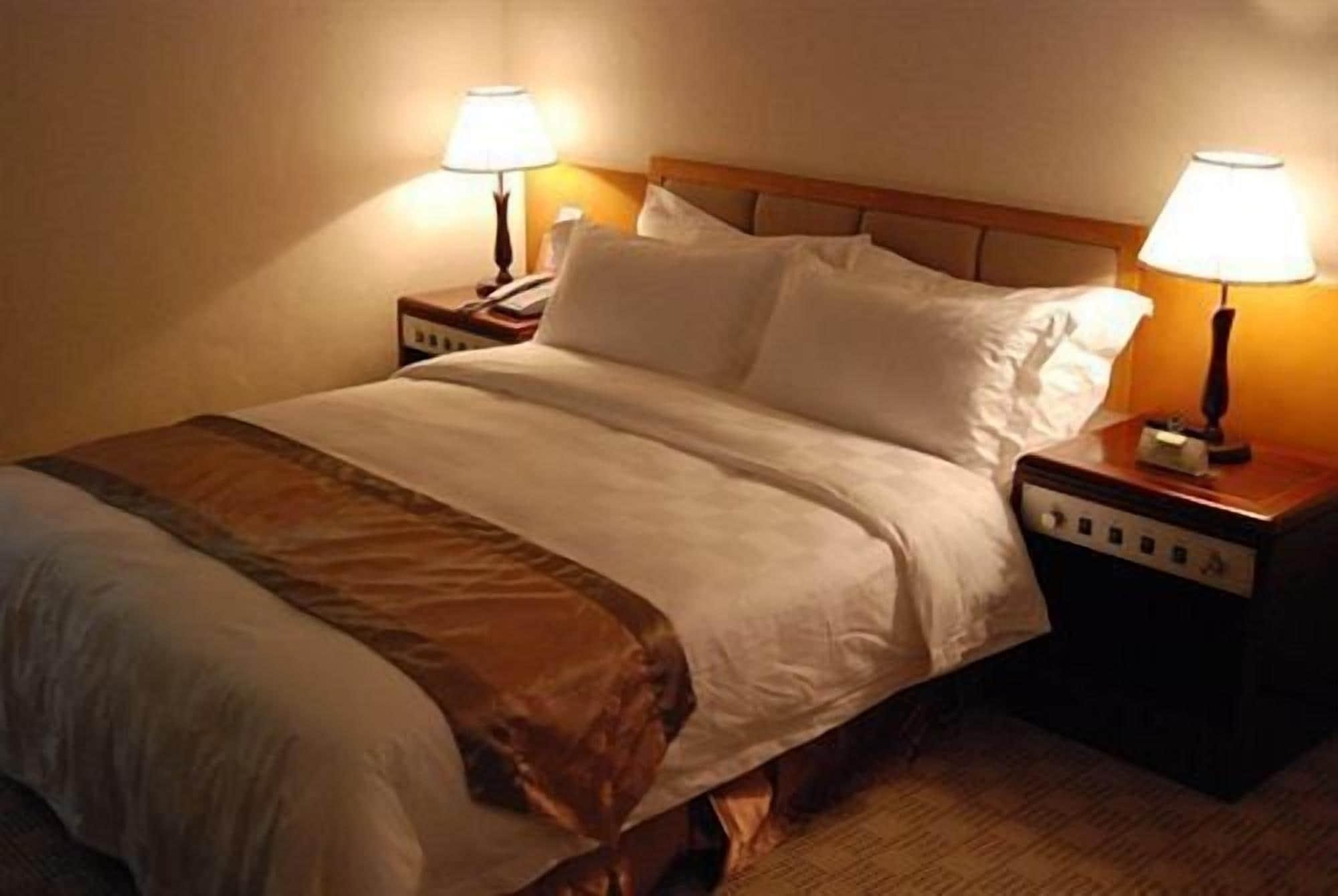 The Overseas Chinese Building Hotel Thẩm Quyến Ngoại thất bức ảnh